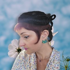 1950's Black Velvet Pill Box Hat